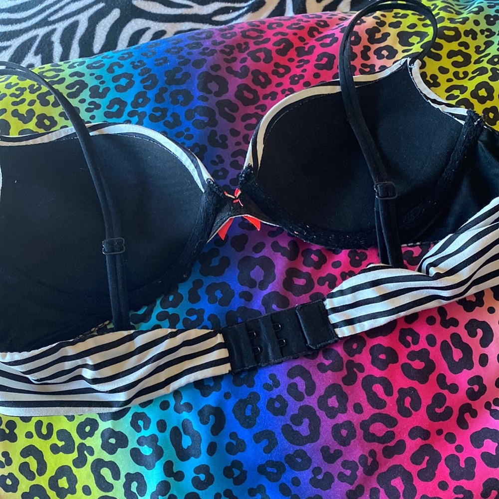 Bra - Picture 3 of 4